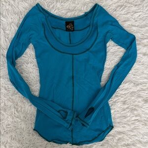 Vintage HTF Free People Turquoise Thumbholes Top Size XS